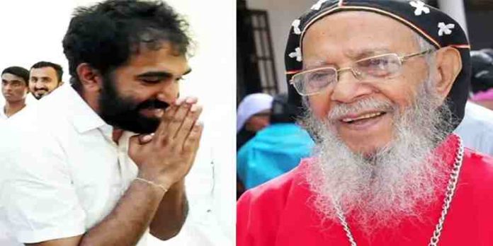 ചാണ്ടി ഉമ്മൻ യാക്കോബായ വിഭാഗം പ്രാദേശിക തലവൻ ബസേലിയോസ് തോമസ് പ്രഥമൻ ബാവയെ സന്ദർശിച്ചു ചാണ്ടി ഉമ്മൻ യാക്കോബായ വിഭാഗം പ്രാദേശിക തലവൻ ബസേലിയോസ് തോമസ് പ്രഥമൻ ബാവയെ സന്ദർശിച്ചു