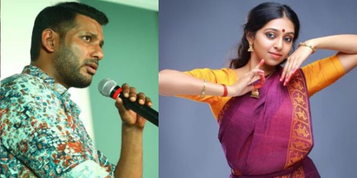 ഒരു പെൺകുട്ടിയുടെ സ്വകാര്യ ജീവിതം നശിപ്പിച്ചു ; വിവാഹ വാർത്തയോട് പ്രതികരിച്ച് വിശാൽ ഒരു പെൺകുട്ടിയുടെ സ്വകാര്യ ജീവിതം നശിപ്പിച്ചു ; വിവാഹ വാർത്തയോട് പ്രതികരിച്ച് വിശാൽ