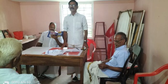 അഖിലേന്ത്യാ കിസാന് സഭ മലയാലപ്പുഴ മേഖല സമ്മേളനം നടന്നു അഖിലേന്ത്യാ കിസാന് സഭ മലയാലപ്പുഴ മേഖല സമ്മേളനം നടന്നു