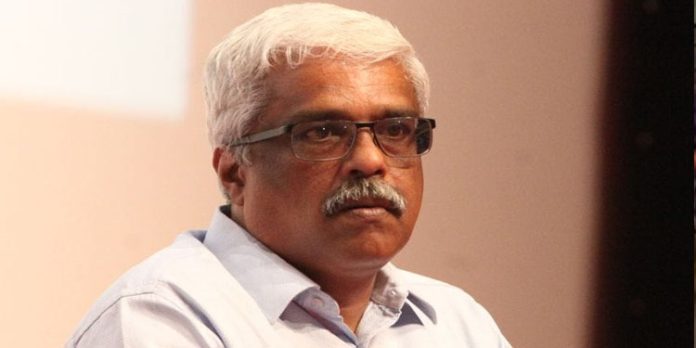 ജാമ്യം ലഭിച്ചതിനു പിന്നാലെ എം. ശിവശങ്കർ ജയിൽ മോചിതനായി ജാമ്യം ലഭിച്ചതിനു പിന്നാലെ എം. ശിവശങ്കർ ജയിൽ മോചിതനായി