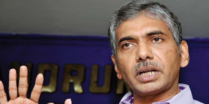 ഡ്രഡ്ജർ അഴിമതി : ജേക്കബ് തോമസിന് തിരിച്ചടി ഡ്രഡ്ജർ അഴിമതി : ജേക്കബ് തോമസിന് തിരിച്ചടി