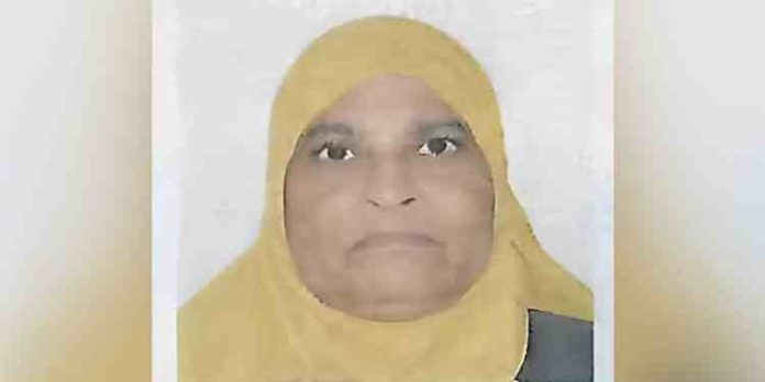 മക്കയിലേക്കുള്ള യാത്രയ്ക്കിടെ വാഹനാപകടം; മലയാളി ഉംറ തീര്ത്ഥാടകയുടെ മൃതദേഹം മക്കയില് ഖബറടക്കി മക്കയിലേക്കുള്ള യാത്രയ്ക്കിടെ വാഹനാപകടം; മലയാളി ഉംറ തീര്ത്ഥാടകയുടെ മൃതദേഹം മക്കയില് ഖബറടക്കി