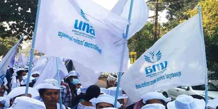 തൃശൂര് ജില്ലയില് നഴ്സുമാര് ഇന്ന് മുതല് അനിശ്ചിതകാലത്തേക്ക് പണിമുടക്കും തൃശൂര് ജില്ലയില് നഴ്സുമാര് ഇന്ന് മുതല് അനിശ്ചിതകാലത്തേക്ക് പണിമുടക്കും