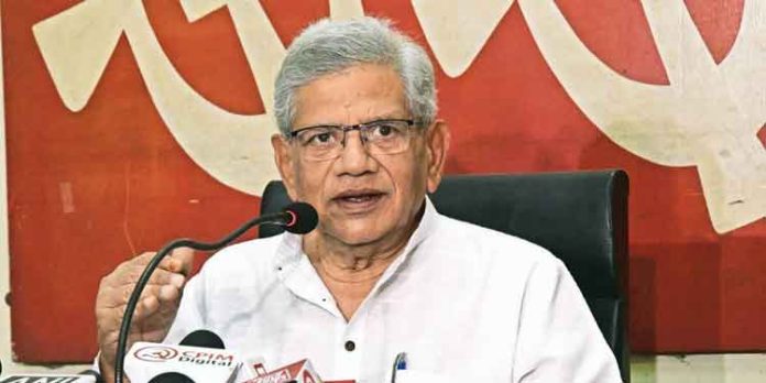 മതേതരത്വവും ജനാധിപത്യവും തകർക്കുന്നവർക്കെതിരായ പോരാട്ടം തുടരും ; സീതാറാം യെച്ചൂരി മതേതരത്വവും ജനാധിപത്യവും തകർക്കുന്നവർക്കെതിരായ പോരാട്ടം തുടരും ; സീതാറാം യെച്ചൂരി