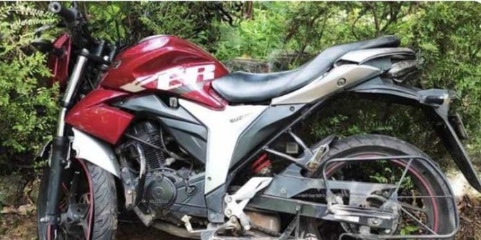 പുല്ലാട് ജംഗ്ഷന് സമീപം വീണ്ടും വാഹനാപകടം പുല്ലാട് ജംഗ്ഷന് സമീപം വീണ്ടും വാഹനാപകടം