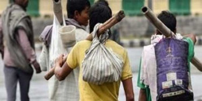 അതിഥി പോർട്ടൽ രജിസ്ട്രേഷന് നാളെ തുടക്കം ; നടപടികൾ യുദ്ധകാലാടിസ്ഥാനത്തിലെന്ന് തൊഴിൽ മന്ത്രി അതിഥി പോർട്ടൽ രജിസ്ട്രേഷന് നാളെ തുടക്കം ; നടപടികൾ യുദ്ധകാലാടിസ്ഥാനത്തിലെന്ന് തൊഴിൽ മന്ത്രി