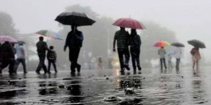 ഹിമാചലിലും ഉത്തരാഖണ്ഡിലും മഴക്കെടുതി തുടരുന്നു ; 54 മരണം ഹിമാചലിലും ഉത്തരാഖണ്ഡിലും മഴക്കെടുതി തുടരുന്നു ; 54 മരണം