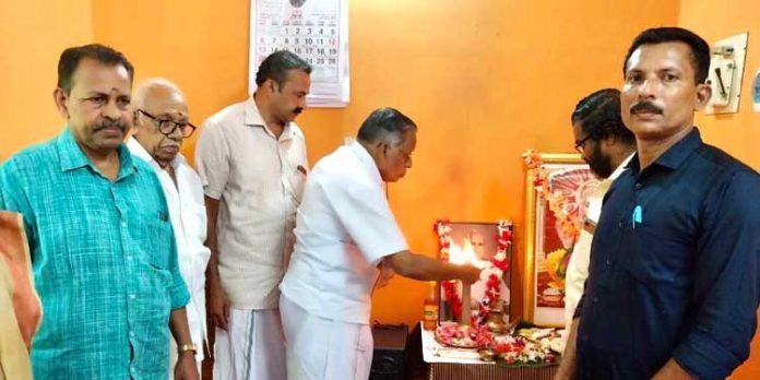 എന്.എസ്.എസ് കരയോഗത്തിന്റെ അനുമോദന സമ്മേളനവും ഓണാഘോഷപരിപാടികളും നടന്നു എന്.എസ്.എസ് കരയോഗത്തിന്റെ അനുമോദന സമ്മേളനവും ഓണാഘോഷപരിപാടികളും നടന്നു