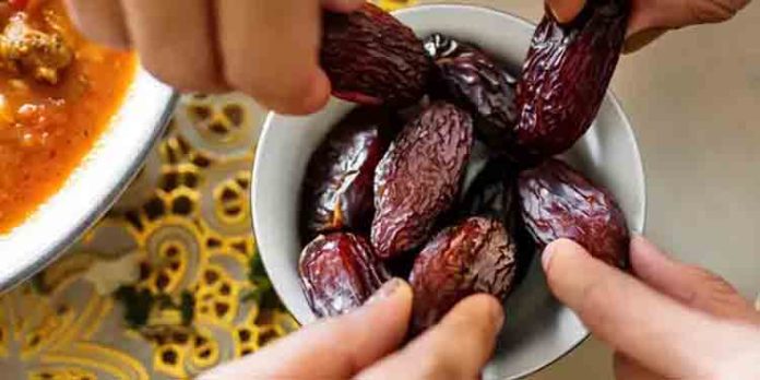 നല്ല ആരോഗ്യ ഗുണത്തിന് ഈ ആഹാരങ്ങള് വെറും വയറ്റില് കഴിക്കണം നല്ല ആരോഗ്യ ഗുണത്തിന് ഈ ആഹാരങ്ങള് വെറും വയറ്റില് കഴിക്കണം