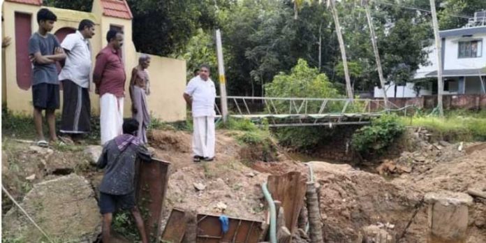 തിരുവൻവണ്ടൂർ ഗവ. ഹൈസ്കൂള്പ്പടി- നന്നാട് – ഈരടിച്ചിറ റോഡ് ഒക്ടോബറിൽ തുറന്നേക്കും തിരുവൻവണ്ടൂർ ഗവ. ഹൈസ്കൂള്പ്പടി- നന്നാട് – ഈരടിച്ചിറ റോഡ് ഒക്ടോബറിൽ തുറന്നേക്കും