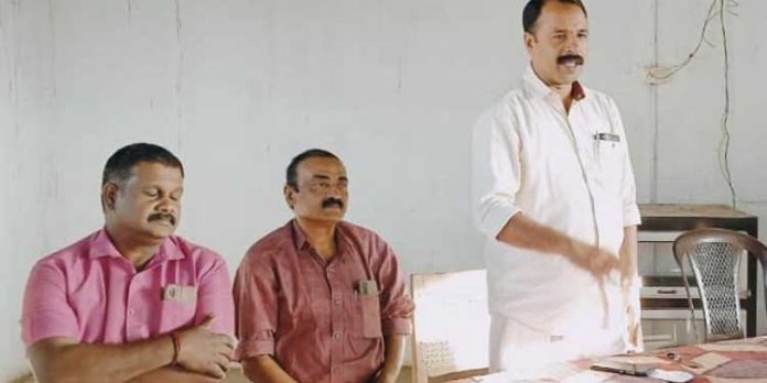 എ.ഐ.ടി.യു.സി പഴവങ്ങാടി മേഖലാ സമ്മേളനം നടത്തി എ.ഐ.ടി.യു.സി പഴവങ്ങാടി മേഖലാ സമ്മേളനം നടത്തി