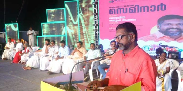 വനാശ്രിതരെ സമൂഹത്തിന്റെ മുഖ്യധാരയിലേക്ക് കൊണ്ടുവരാൻ കഴിയണമെന്ന് ഡെപ്യൂട്ടി സ്പീക്കർ വനാശ്രിതരെ സമൂഹത്തിന്റെ മുഖ്യധാരയിലേക്ക് കൊണ്ടുവരാൻ കഴിയണമെന്ന് ഡെപ്യൂട്ടി സ്പീക്കർ
