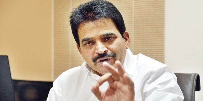 ലീഗ് നിലപാടുകളിൽ ഉറച്ച് നിൽക്കുന്നു, ആരുടെയും കെണിയിൽ വീണില്ല ; ലീഗിനെ പ്രശംസിച്ച് കെ.സി വേണുഗോപാൽ ലീഗ് നിലപാടുകളിൽ ഉറച്ച് നിൽക്കുന്നു, ആരുടെയും കെണിയിൽ വീണില്ല ; ലീഗിനെ പ്രശംസിച്ച് കെ.സി വേണുഗോപാൽ
