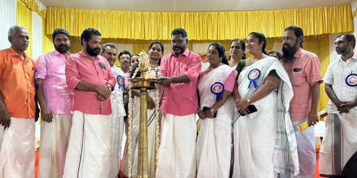 പന്തളം തെക്കേക്കര ഓണം ഫെസ്റ്റ് തുടങ്ങി പന്തളം തെക്കേക്കര ഓണം ഫെസ്റ്റ് തുടങ്ങി