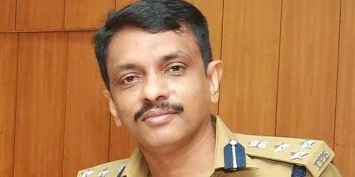 കൊച്ചി സിറ്റി പോലീസ് കമ്മീഷണറായി എ അക്ബര് ഐപിഎസ് ചുമതലയേറ്റു കൊച്ചി സിറ്റി പോലീസ് കമ്മീഷണറായി എ അക്ബര് ഐപിഎസ് ചുമതലയേറ്റു
