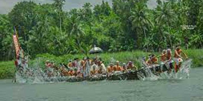 ഉത്തൃട്ടാതി ജലോത്സവത്തിൽ അങ്കം കുറിക്കാന് കൊറ്റാത്തൂര് കൈതക്കോടി പള്ളിയോടം ഒരുങ്ങിക്കഴിഞ്ഞു ഉത്തൃട്ടാതി ജലോത്സവത്തിൽ അങ്കം കുറിക്കാന് കൊറ്റാത്തൂര് കൈതക്കോടി പള്ളിയോടം ഒരുങ്ങിക്കഴിഞ്ഞു