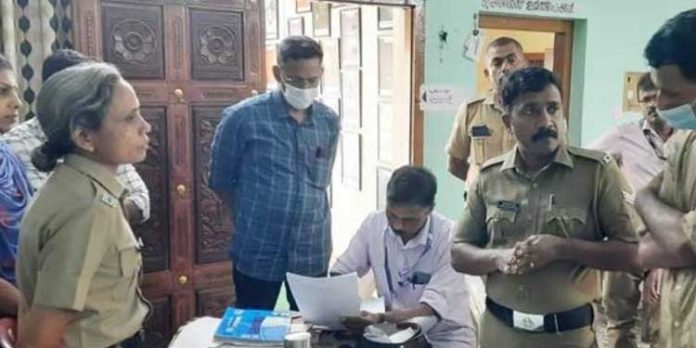 സംസ്ഥാനത്തെ എക്സൈസ് ഓഫീസുകളിൽ വിജിലൻസിന്റെ സംസ്ഥാന വ്യാപക മിന്നൽ പരിശോധന സംസ്ഥാനത്തെ എക്സൈസ് ഓഫീസുകളിൽ വിജിലൻസിന്റെ സംസ്ഥാന വ്യാപക മിന്നൽ പരിശോധന