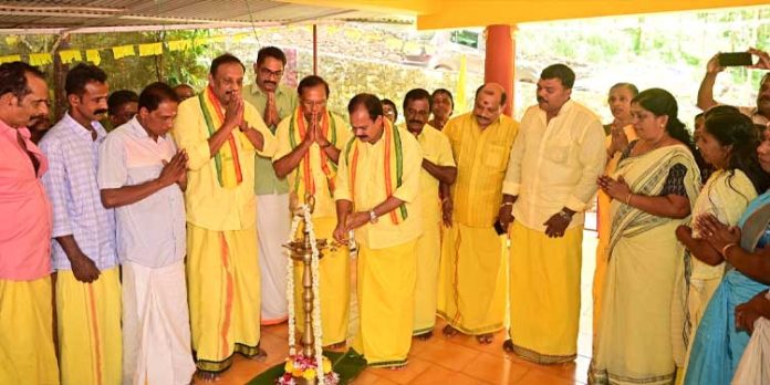 ശ്രീനാരായണ ജയന്തി ആഘോഷം നടത്തി ശ്രീനാരായണ ജയന്തി ആഘോഷം നടത്തി