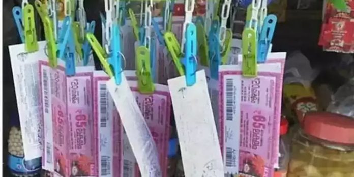 ഭാഗ്യവാന് 70 ലക്ഷം : അക്ഷയ AK 671 ലോട്ടറി നറുക്കെടുപ്പ് നറുക്കെടുത്തു ഭാഗ്യവാന് 70 ലക്ഷം : അക്ഷയ AK 671 ലോട്ടറി നറുക്കെടുപ്പ് നറുക്കെടുത്തു
