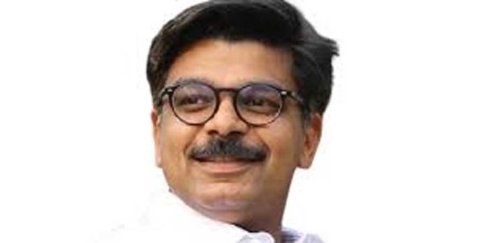 നിയമം ലംഘിച്ചുള്ള ഏറ്റവും വലിയ കെട്ടിടം എകെജി സെന്റര് ; എം വി ഗോവിന്ദന് മറുപടിയുമായി മാത്യു കുഴല്നാടന് നിയമം ലംഘിച്ചുള്ള ഏറ്റവും വലിയ കെട്ടിടം എകെജി സെന്റര് ; എം വി ഗോവിന്ദന് മറുപടിയുമായി മാത്യു കുഴല്നാടന്