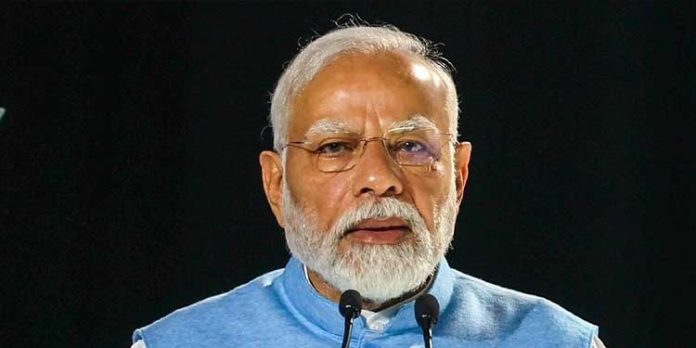 രാജ്യത്തെ വിഭജിക്കാൻ ശ്രമിക്കുന്ന ശക്തികളെ തുരത്തണമെന്ന് പ്രധാനമന്ത്രി നരേന്ദ്ര മോദി രാജ്യത്തെ വിഭജിക്കാൻ ശ്രമിക്കുന്ന ശക്തികളെ തുരത്തണമെന്ന് പ്രധാനമന്ത്രി നരേന്ദ്ര മോദി
