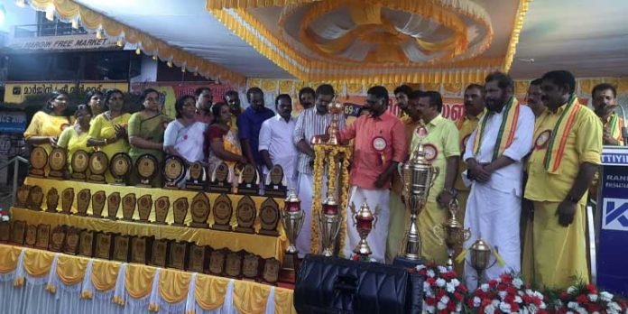 ദൈവതുല്യനാണ് ശ്രീനാരായണ ഗുരുദേവനെന്ന് ഡെപ്യൂട്ടി സ്പീക്കര് ചിറ്റയം ഗോപകുമാര് ദൈവതുല്യനാണ് ശ്രീനാരായണ ഗുരുദേവനെന്ന് ഡെപ്യൂട്ടി സ്പീക്കര് ചിറ്റയം ഗോപകുമാര്
