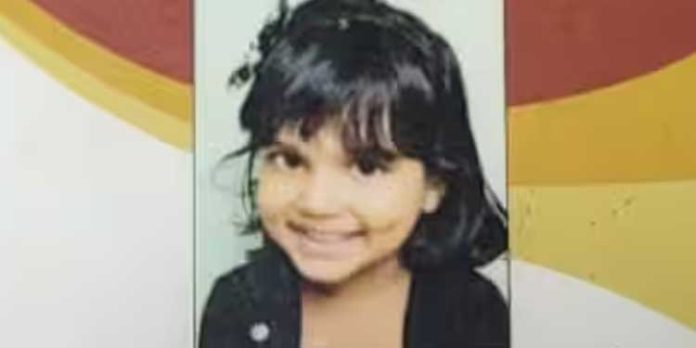 സ്കൂൾ ബസ് തട്ടി നഴ്സറി വിദ്യാർത്ഥിനിക്ക് ദാരുണാന്ത്യം സ്കൂൾ ബസ് തട്ടി നഴ്സറി വിദ്യാർത്ഥിനിക്ക് ദാരുണാന്ത്യം