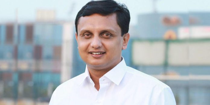 ഇപ്പോൾ ബന്ധം നല്ല രീതിയിലാണ്, വഷളാവാതെ ശ്രദ്ധിക്കണം ; ഉദ്യോഗസ്ഥർക്കും കരാറുകാർക്കും മന്ത്രിയുടെ മുന്നറിയിപ്പ് ഇപ്പോൾ ബന്ധം നല്ല രീതിയിലാണ്, വഷളാവാതെ ശ്രദ്ധിക്കണം ; ഉദ്യോഗസ്ഥർക്കും കരാറുകാർക്കും മന്ത്രിയുടെ മുന്നറിയിപ്പ്