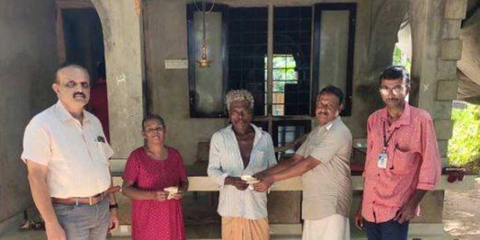 പെൻഷൻ വിതരണം നടത്തി പെൻഷൻ വിതരണം നടത്തി