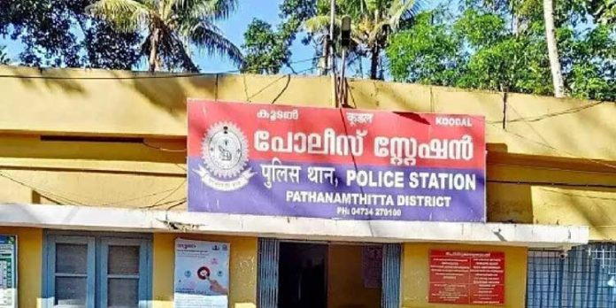 മാനസിക വിഭ്രാന്തിയുളളയാൾ മോഷണം നടത്തുന്നതായി പരാതി മാനസിക വിഭ്രാന്തിയുളളയാൾ മോഷണം നടത്തുന്നതായി പരാതി