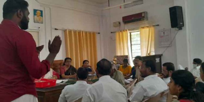 കോന്നിയിലെ ലഹരി മാഫിയക്ക് എതിരേ നടപടി സ്വീകരിക്കണം ; താലൂക്ക് വികസന സമിതി കോന്നിയിലെ ലഹരി മാഫിയക്ക് എതിരേ നടപടി സ്വീകരിക്കണം ; താലൂക്ക് വികസന സമിതി