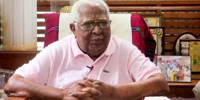 വക്കം പുരുഷോത്തമന് നാടിന്റെ അന്ത്യാഞ്ജലി ; സംസ്കാരം ഇന്ന് രാവിലെ 10.30ന് നടക്കും വക്കം പുരുഷോത്തമന് നാടിന്റെ അന്ത്യാഞ്ജലി ; സംസ്കാരം ഇന്ന് രാവിലെ 10.30ന് നടക്കും