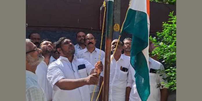 ബ്ലോക്ക് കോണ്ഗ്രസ് കമ്മിറ്റി സ്വാതന്ത്ര്യ ദിനം ആഘോഷിച്ചു ബ്ലോക്ക് കോണ്ഗ്രസ് കമ്മിറ്റി സ്വാതന്ത്ര്യ ദിനം ആഘോഷിച്ചു