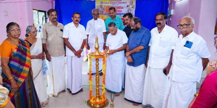 ആദ്ധ്യാത്മികസംഗമവും രാമായണമേളയും നടത്തി ആദ്ധ്യാത്മികസംഗമവും രാമായണമേളയും നടത്തി