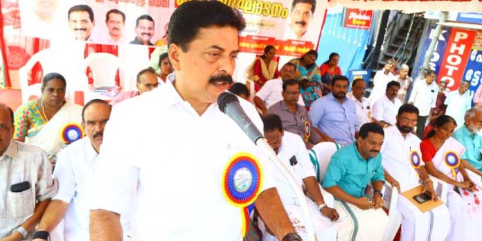 റാന്നിയിലെ എല്ലാ പഞ്ചായത്തുകളിലും കുടിവെള്ളം എത്തും : മന്ത്രി റോഷി അഗസ്റ്റിന് റാന്നിയിലെ എല്ലാ പഞ്ചായത്തുകളിലും കുടിവെള്ളം എത്തും : മന്ത്രി റോഷി അഗസ്റ്റിന്