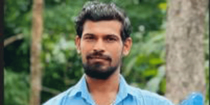 ജെസിബിയും ബൈക്കും കൂട്ടിയിടിച്ച് യുവാവിന് ദാരുണാന്ത്യം ജെസിബിയും ബൈക്കും കൂട്ടിയിടിച്ച് യുവാവിന് ദാരുണാന്ത്യം