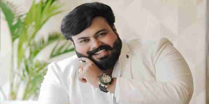 മദ്യപാനം പ്രോത്സാഹിപ്പിക്കുന്ന വിഡിയോ പ്രചരിപ്പിച്ചു: യൂട്യൂബർ മുകേഷ് നായർക്കെതിരെ കേസ് മദ്യപാനം പ്രോത്സാഹിപ്പിക്കുന്ന വിഡിയോ പ്രചരിപ്പിച്ചു: യൂട്യൂബർ മുകേഷ് നായർക്കെതിരെ കേസ്