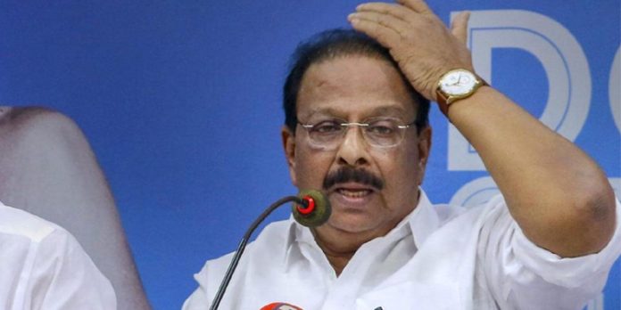 അനധികൃത സ്വത്ത് സമ്പാദനം ; കെ സുധാകരൻ വിജിലൻസിന് മുന്നിൽ ഹാജരായി അനധികൃത സ്വത്ത് സമ്പാദനം ; കെ സുധാകരൻ വിജിലൻസിന് മുന്നിൽ ഹാജരായി