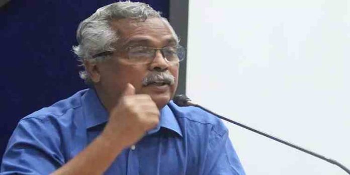 മൂന്നാം മുന്നണിയില്ല ; ഉവൈസിയുടെ വാദം തള്ളി ബിനോയ് വിശ്വം മൂന്നാം മുന്നണിയില്ല ; ഉവൈസിയുടെ വാദം തള്ളി ബിനോയ് വിശ്വം