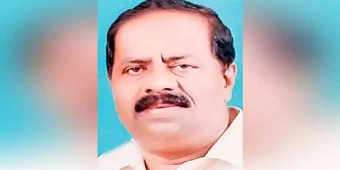 മൈലപ്ര ബാങ്ക് ക്രമക്കേട്; മുൻ സെക്രട്ടറിയെ ക്രൈംബ്രാഞ്ച് അറസ്റ്റ് ചെയ്തു മൈലപ്ര ബാങ്ക് ക്രമക്കേട്; മുൻ സെക്രട്ടറിയെ ക്രൈംബ്രാഞ്ച് അറസ്റ്റ് ചെയ്തു