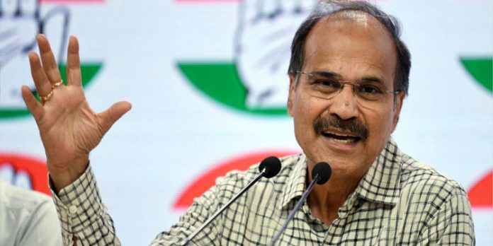 ഇന്ത്യയെന്ന പുതിയ പേരിനെ മോദിക്ക് ഭയം ; ഭാരത് പേര് വിവാദത്തിൽ അധിർ രഞ്ജൻ ചൗധരി ഇന്ത്യയെന്ന പുതിയ പേരിനെ മോദിക്ക് ഭയം ; ഭാരത് പേര് വിവാദത്തിൽ അധിർ രഞ്ജൻ ചൗധരി