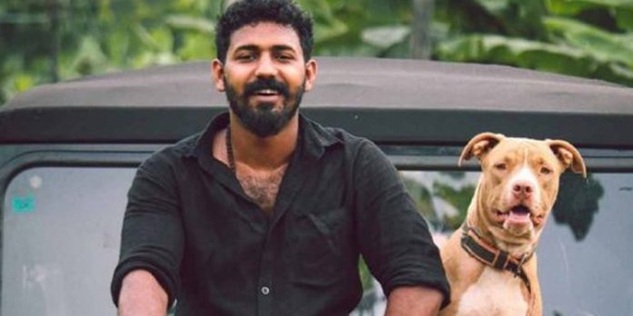ആകാശ് തില്ലങ്കേരിക്ക് വീണ്ടും കാപ്പ തടവ് ; മകളുടെ പേരിടൽ ചടങ്ങിനിടെ ആകാശിനെ കസ്റ്റഡിയിലെടുത്തു ആകാശ് തില്ലങ്കേരിക്ക് വീണ്ടും കാപ്പ തടവ് ; മകളുടെ പേരിടൽ ചടങ്ങിനിടെ ആകാശിനെ കസ്റ്റഡിയിലെടുത്തു