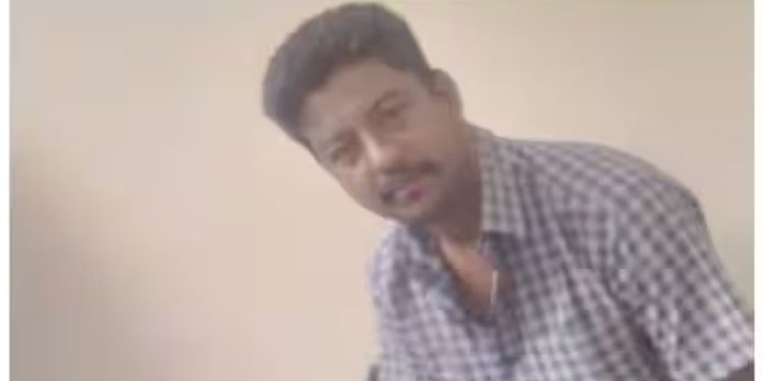 ബിവറേജസിന് മുന്നിൽ 20 രൂപയെ ചൊല്ലി തർക്കം, ഒരാൾ കൊല്ലപ്പെട്ടു ; സുഹൃത്തുക്കൾ കസ്റ്റഡിയിൽ ബിവറേജസിന് മുന്നിൽ 20 രൂപയെ ചൊല്ലി തർക്കം, ഒരാൾ കൊല്ലപ്പെട്ടു ; സുഹൃത്തുക്കൾ കസ്റ്റഡിയിൽ