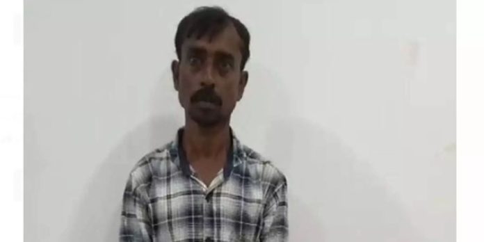 പ്രായപൂർത്തിയാകാത്ത പെൺകുട്ടികൾക്ക് നേരെ പീഡന ശ്രമം ; അസം സ്വദേശി പിടിയിൽ പ്രായപൂർത്തിയാകാത്ത പെൺകുട്ടികൾക്ക് നേരെ പീഡന ശ്രമം ; അസം സ്വദേശി പിടിയിൽ