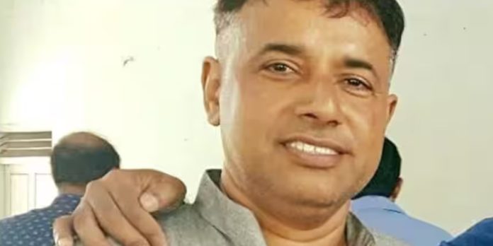 കൊച്ചിയിൽ വിവരാവകാശ പ്രവർത്തകന് നേരെ ആക്രമണം ; നാലംഗ സംഘം കൈയും കാലും അടിച്ചൊടിച്ചു കൊച്ചിയിൽ വിവരാവകാശ പ്രവർത്തകന് നേരെ ആക്രമണം ; നാലംഗ സംഘം കൈയും കാലും അടിച്ചൊടിച്ചു