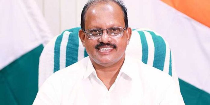 വിഴിഞ്ഞം തുറമുഖം മേയിൽ തുറക്കും ; മന്ത്രി അഹമ്മദ് ദേവർകോവിൽ വിഴിഞ്ഞം തുറമുഖം മേയിൽ തുറക്കും ; മന്ത്രി അഹമ്മദ് ദേവർകോവിൽ