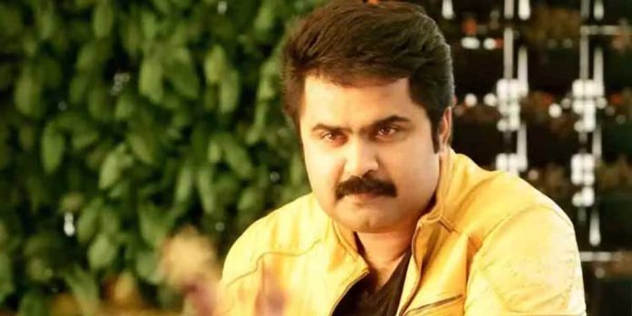 നമ്മൾ പൊടിയും തട്ടി എണീറ്റ് പോകും ; പക്ഷേ ഫൈറ്റർമാർ കരയുന്നത് ഞാൻ കണ്ടിട്ടുണ്ട് – അനൂപ് മേനോൻ നമ്മൾ പൊടിയും തട്ടി എണീറ്റ് പോകും ; പക്ഷേ ഫൈറ്റർമാർ കരയുന്നത് ഞാൻ കണ്ടിട്ടുണ്ട് – അനൂപ് മേനോൻ