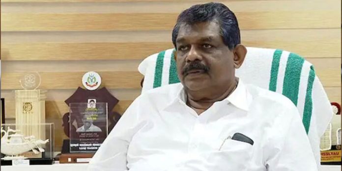 തൊണ്ടിമുതൽ കേസ് തിങ്കളാഴ്ചത്തേക്ക് മാറ്റി തൊണ്ടിമുതൽ കേസ് തിങ്കളാഴ്ചത്തേക്ക് മാറ്റി