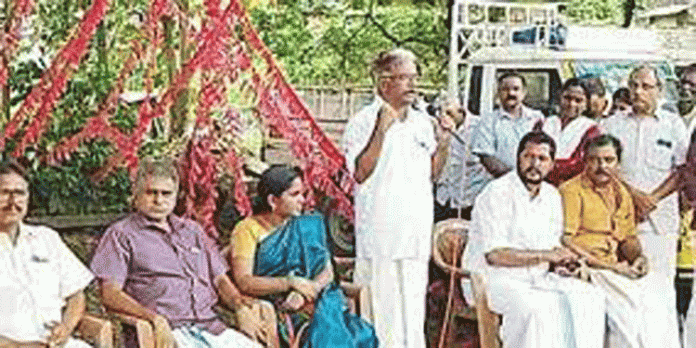 സി.പി.ഐ. മല്ലപ്പള്ളി ലോക്കൽ കമ്മിറ്റി കാൽനടജാഥ നടത്തി സി.പി.ഐ. മല്ലപ്പള്ളി ലോക്കൽ കമ്മിറ്റി കാൽനടജാഥ നടത്തി