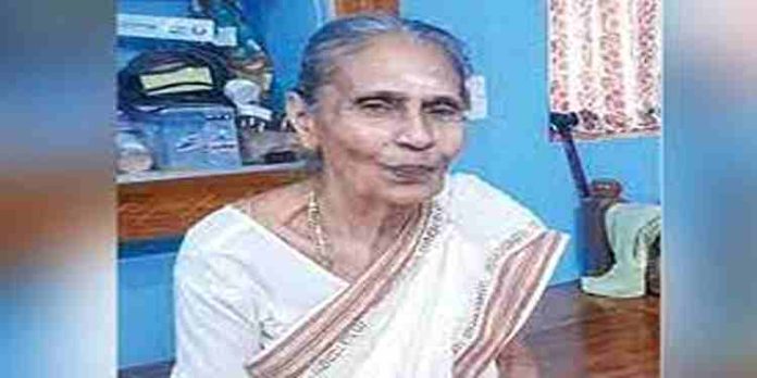 ആളുമാറി അറസ്റ്റ് ചെയ്ത പാലക്കാട് സ്വദേശി ഭാരതിയമ്മക്ക് പോലീസ് ഭീഷണി ആളുമാറി അറസ്റ്റ് ചെയ്ത പാലക്കാട് സ്വദേശി ഭാരതിയമ്മക്ക് പോലീസ് ഭീഷണി